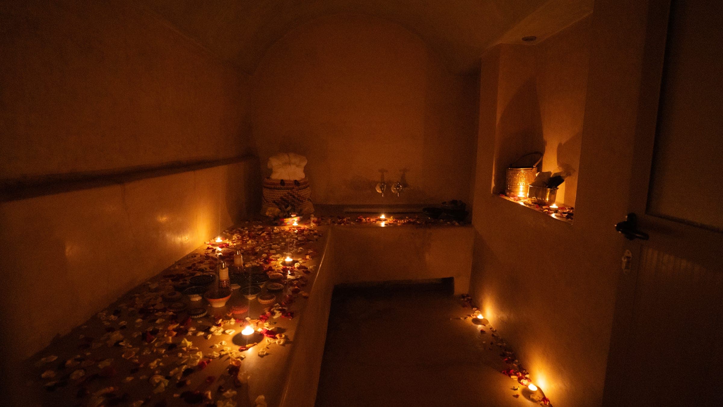 Hammam + Massage Package